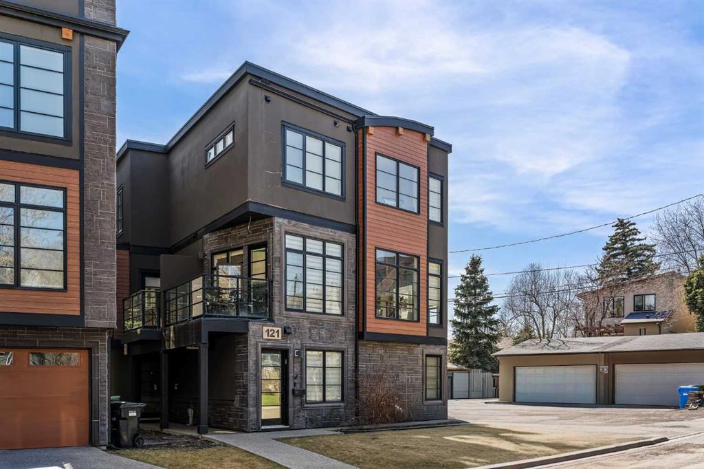 Second View of 125 41 Avenue SW, Parkhill, Calgary, Alberta, T2S 3H3