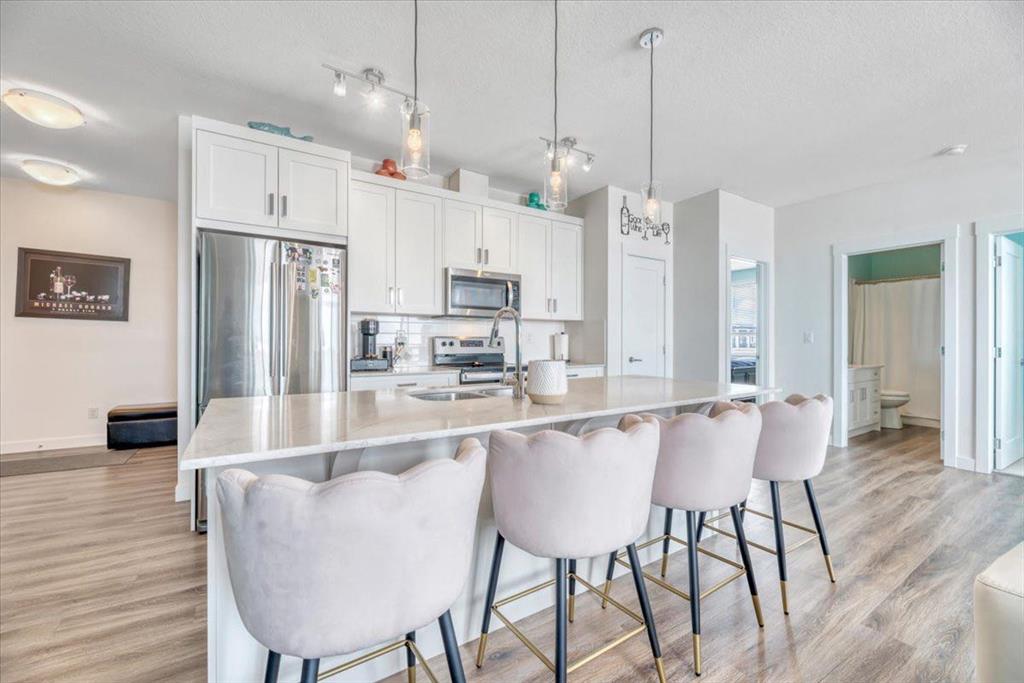 Fifth View of 408, 35 walgrove Walk SE, Walden, Calgary, Alberta, T2X 4S6