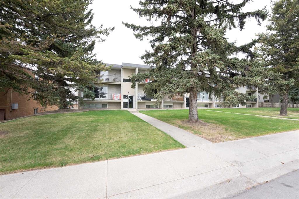 Third View of 3, 218 Mayor Magrath Drive N, Westminster, Lethbridge, Alberta, T1H 3P8