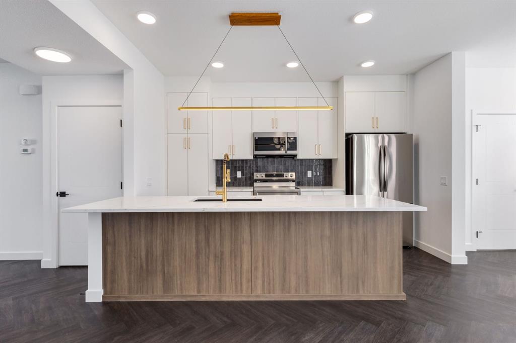 Fifth View of 219 Sora Boulevard SE, Hotchkiss, Calgary, Alberta, T3S 0M1