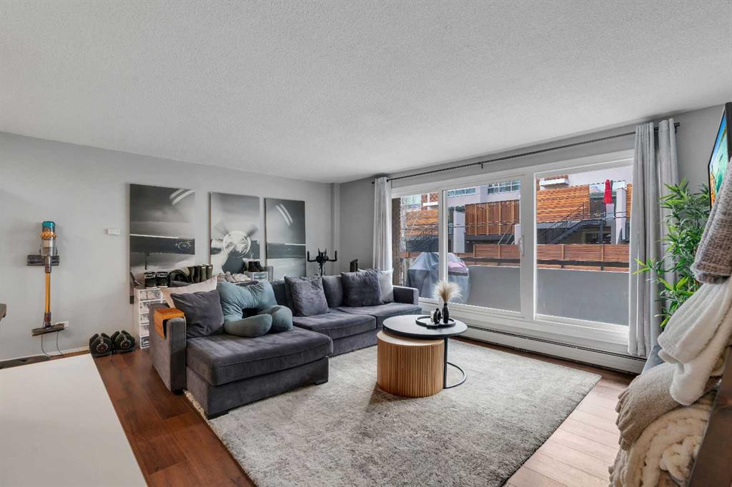 Fifth View of 307, 903 19 Avenue SW, Lower Mount Royal, Calgary, Alberta, T2T 0H8