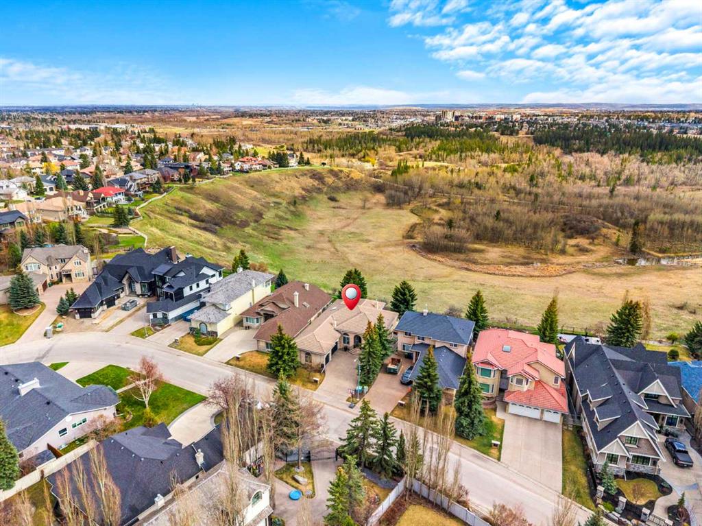 Fifth View of 12820 Canso Crescent SW, Canyon Meadows, Calgary, Alberta, T2W 3B1