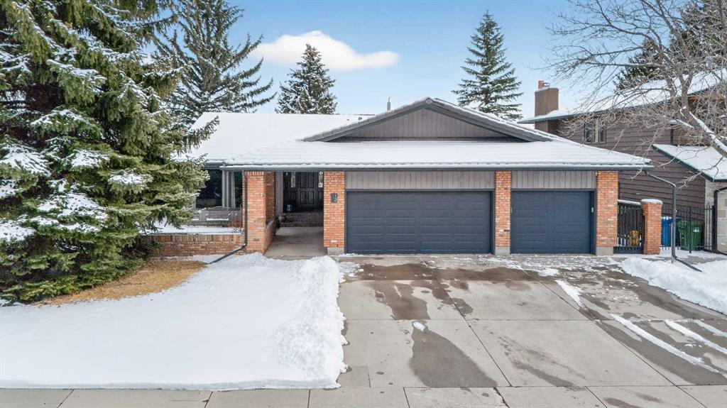 MLS® listing #110704545 for sale located at 12 Midpark Place SE