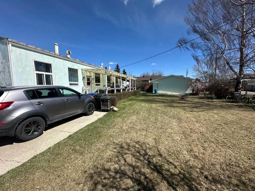 1435 22 Avenue , A2307766, Alberta,