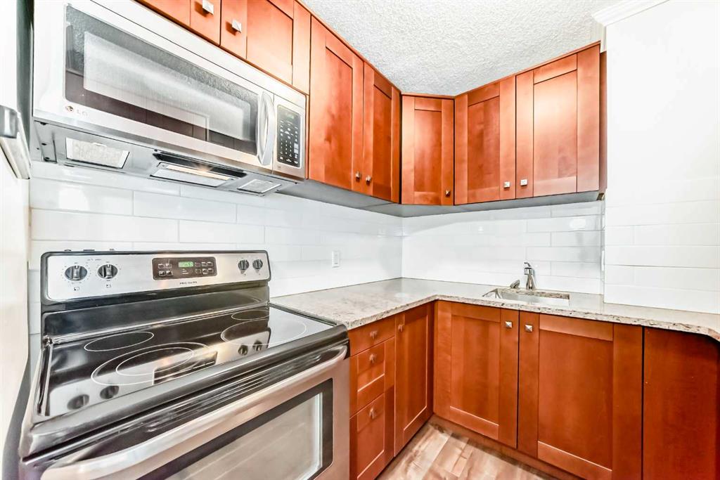 Fourth View of 202, 1720 13 Street SW, Lower Mount Royal, Calgary, Alberta, T2T 3P4