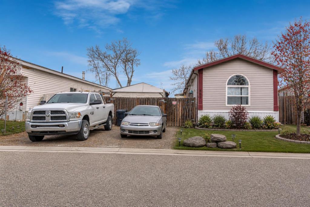 Third View of 863 Brentwood Crescent , Brentwood_Strathmore, Strathmore, Alberta, T1P 1E5