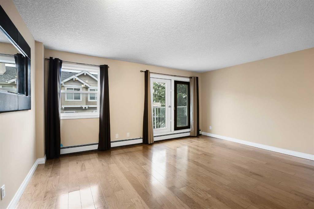 Third View of 206, 2010 35 Avenue SW, Altadore, Calgary, Alberta, T2T 2E1