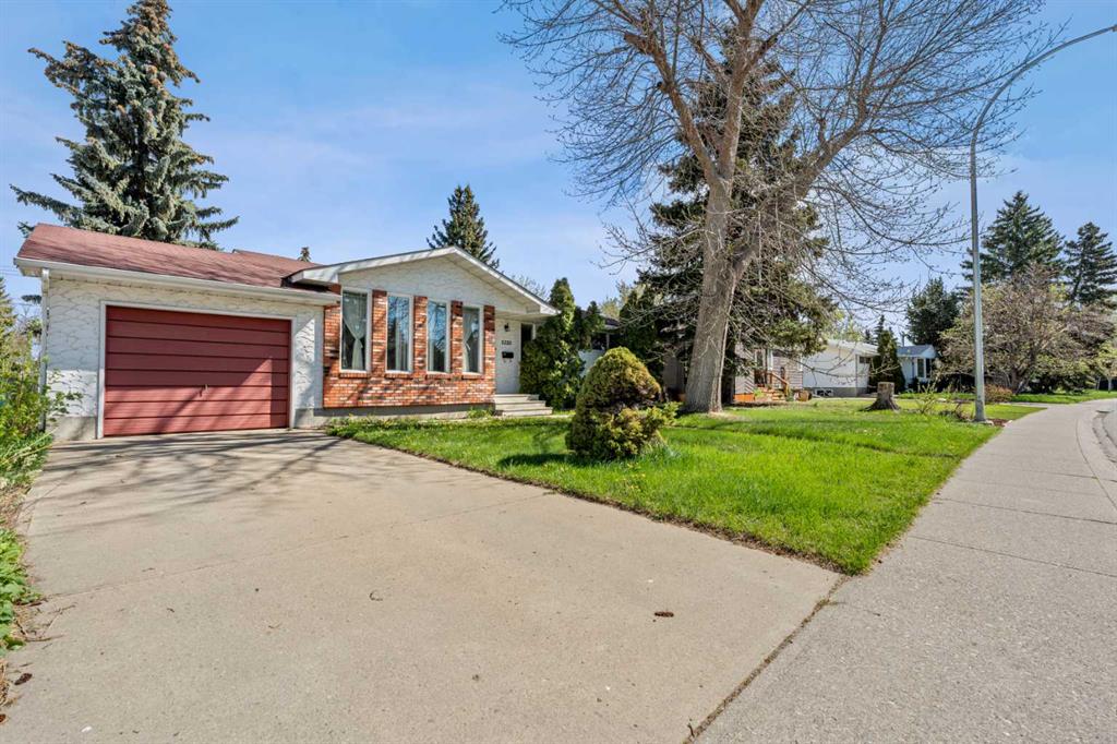 Third View of 5220 Grove Hill Road SW, Glendale, Calgary, Alberta, T3E 4G6
