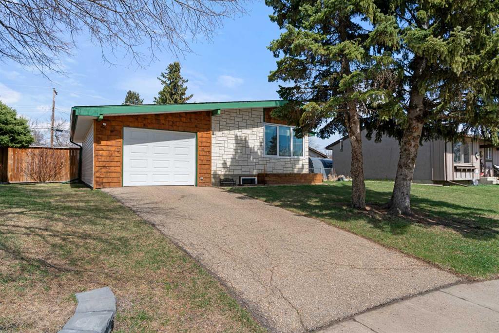 Third View of 6310 44A Avenue , Westmount, Camrose, Alberta, T4V0B4