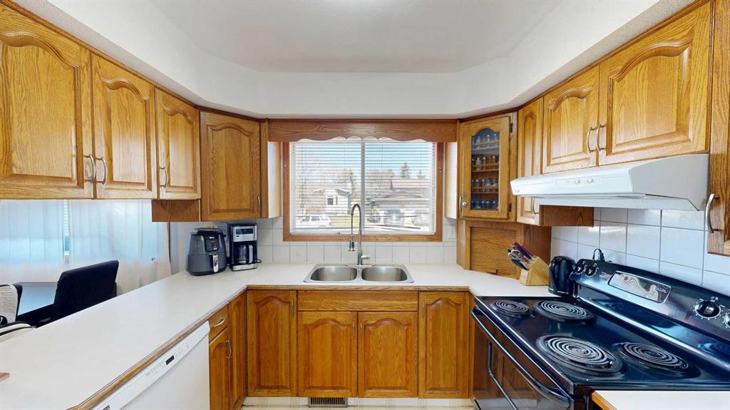 Third View of 2119 17A Avenue , NONE, Coaldale, Alberta, T1M 1K3