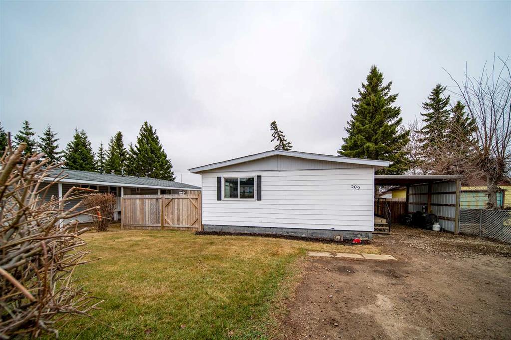 Second View of 509 2 AvenueCrescent , Wainwright, Wainwright, Alberta, T9W 1A3