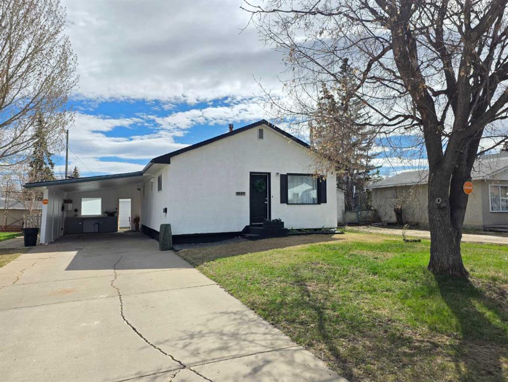 Third View of 9307 104 Avenue , Hillside, Grande Prairie, Alberta, T8V1C8