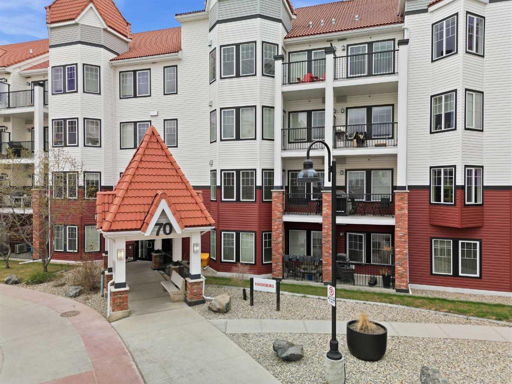 Third View of 306, 70 Royal Oak Plaza NW, Royal Oak, Calgary, Alberta, T3G0C6