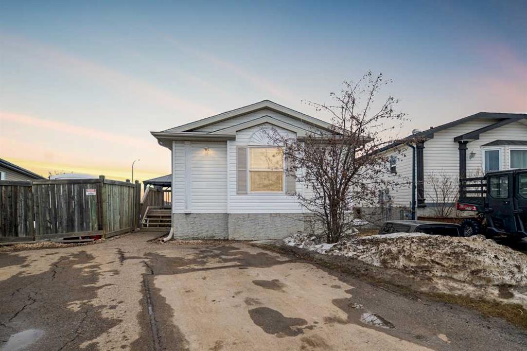132 Sumac Crescent , A2308004, Alberta,
