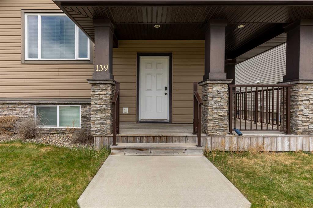 Third View of 139 Mt Sundial Court W, Sunridge, Lethbridge, Alberta, T1J 5B7