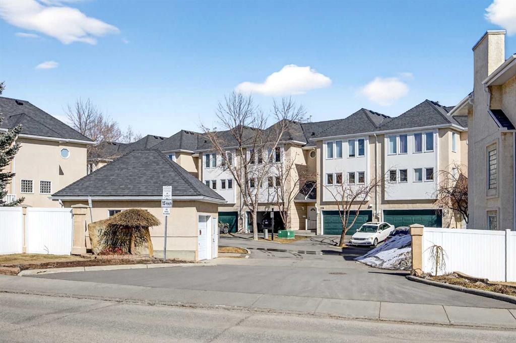 Fourth View of 94 Candle Terrace SW, Canyon Meadows, Calgary, Alberta, T2W 6G7