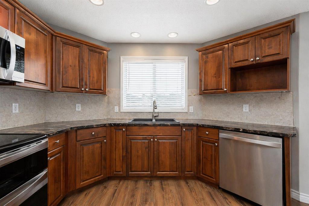 Fifth View of 224 Shetland Garden , Prairie Creek, Fort McMurray, Alberta, T9H5M5