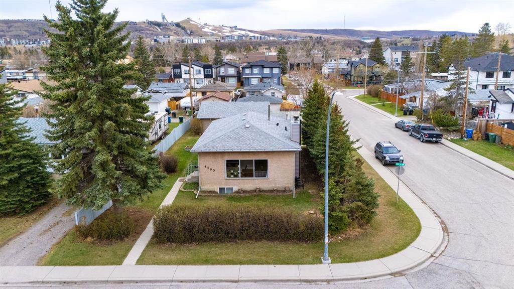 4363 70 Street NW, A2308095, Alberta,
