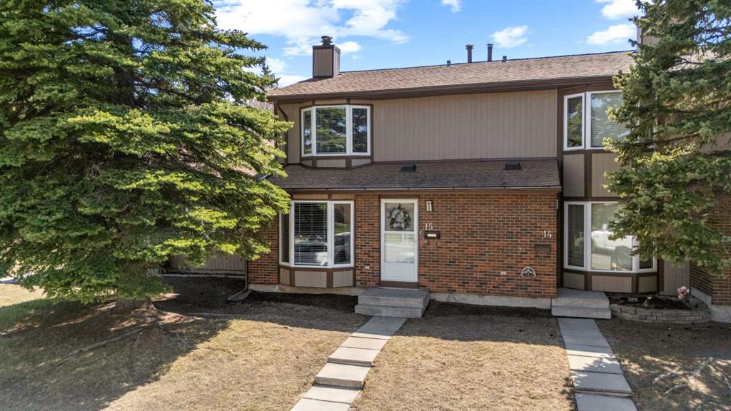 Third View of 15, 6103 Madigan Drive NE, Marlborough Park, Calgary, Alberta, T2A 5K9
