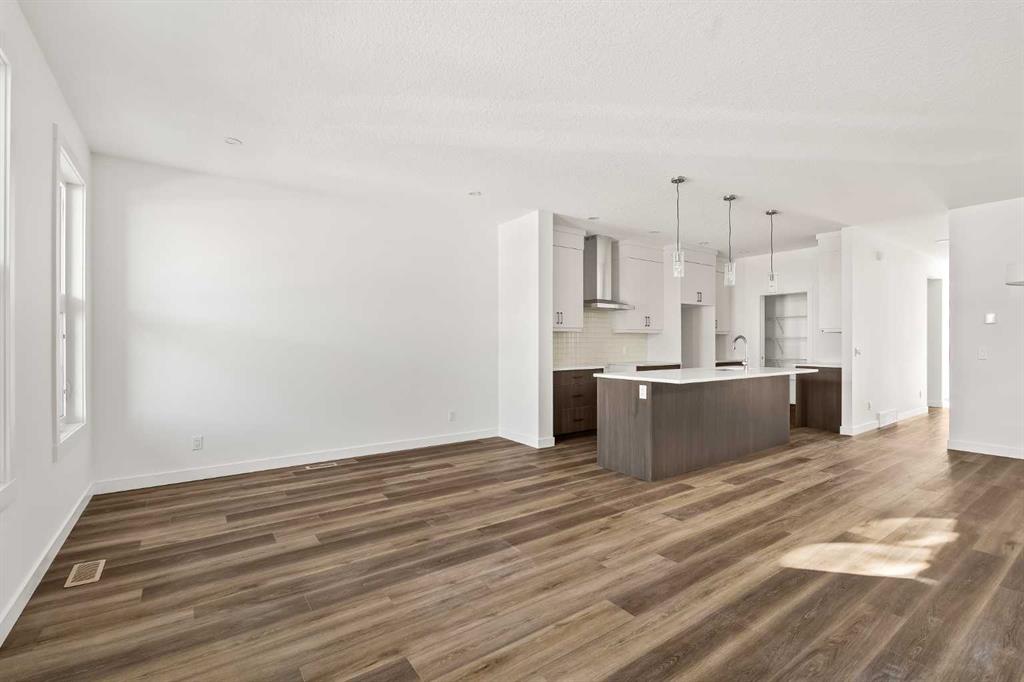 Fifth View of 1133 Chinook Gate Bay SW, Chinook Gate, Airdrie, Alberta, T4B 5J1