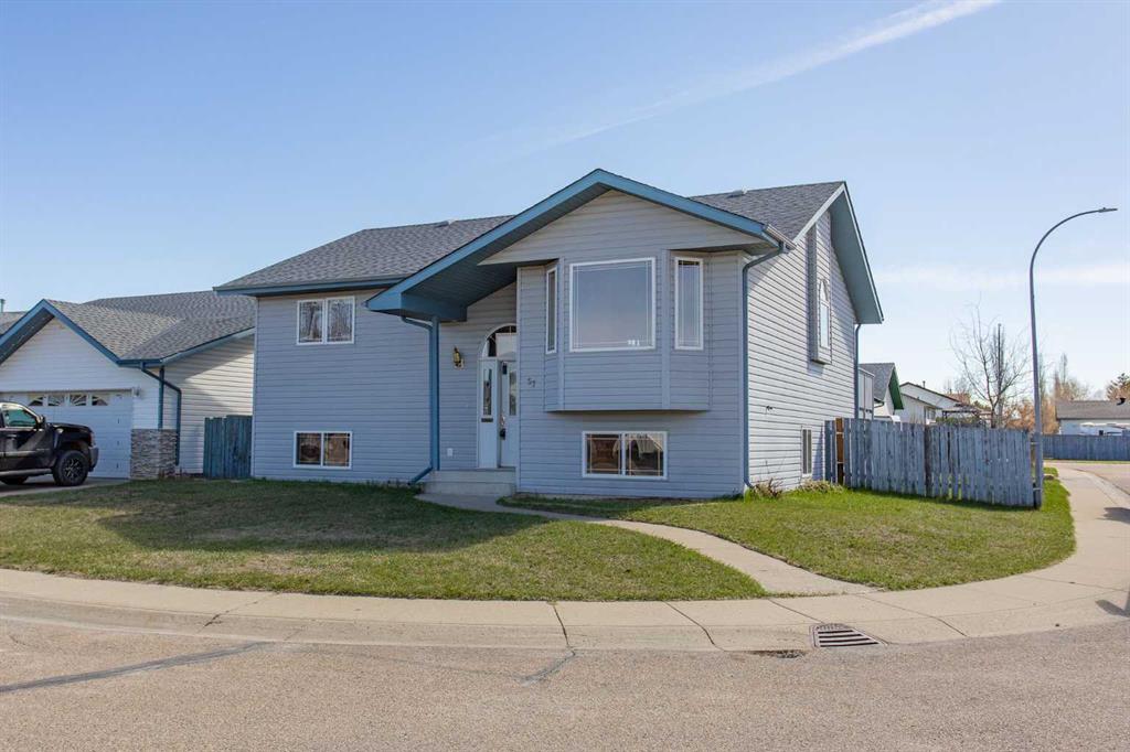 57 Spring Close , A2308163, Alberta,
