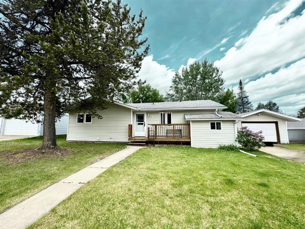 611 4 Avenue , A2308197, Alberta,