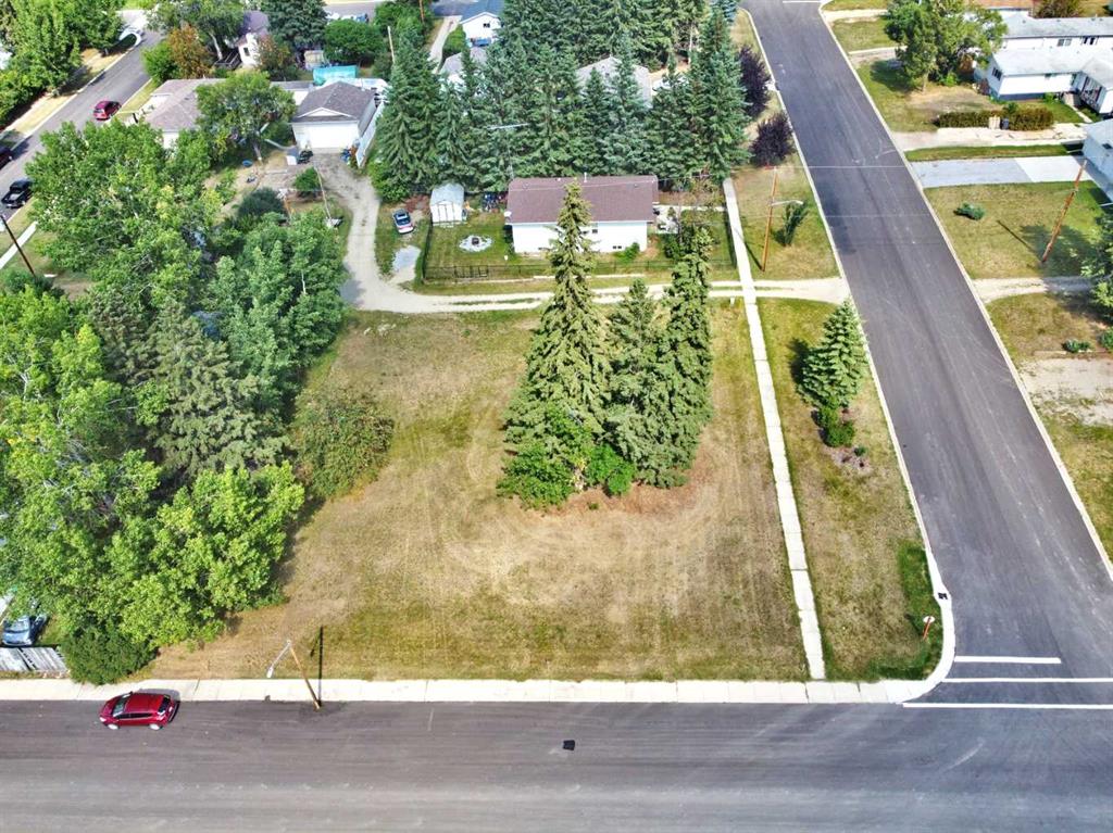Third View of 5002, 5008, 5010 50 Avenue , NONE, Benalto, Alberta, T0M 0H0