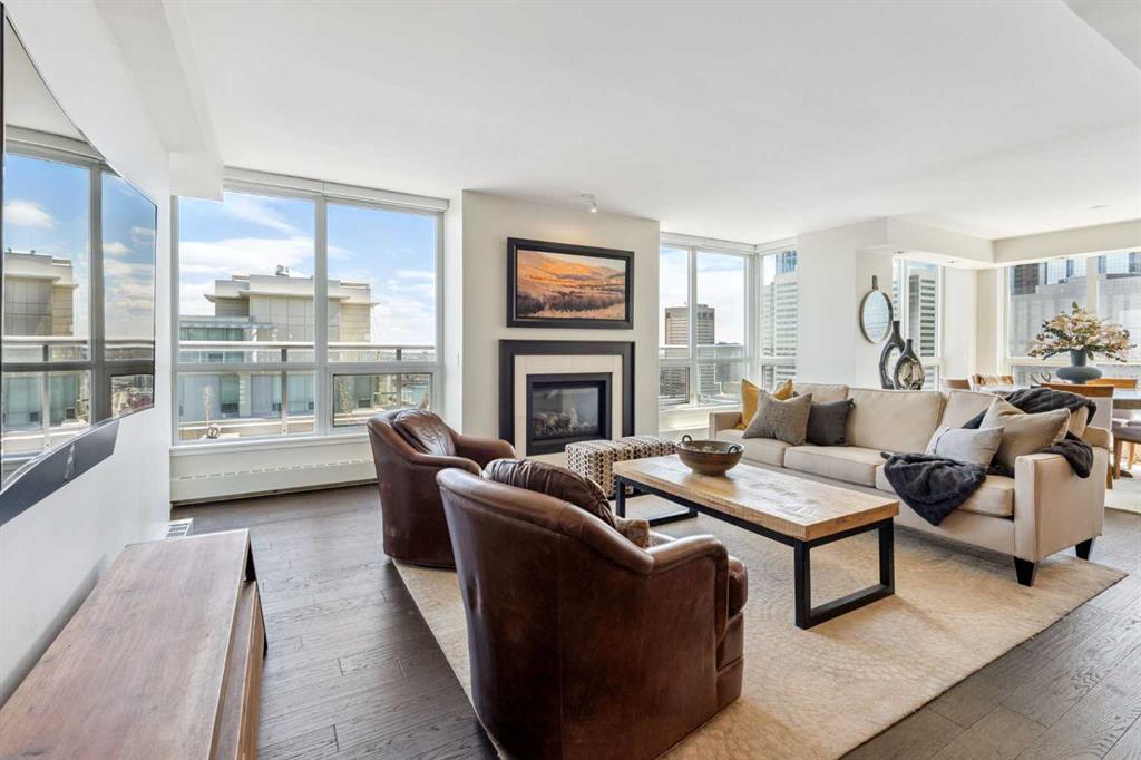 Third View of 2323, 222 Riverfront Avenue SW, Chinatown, Calgary, Alberta, T2P 0X2