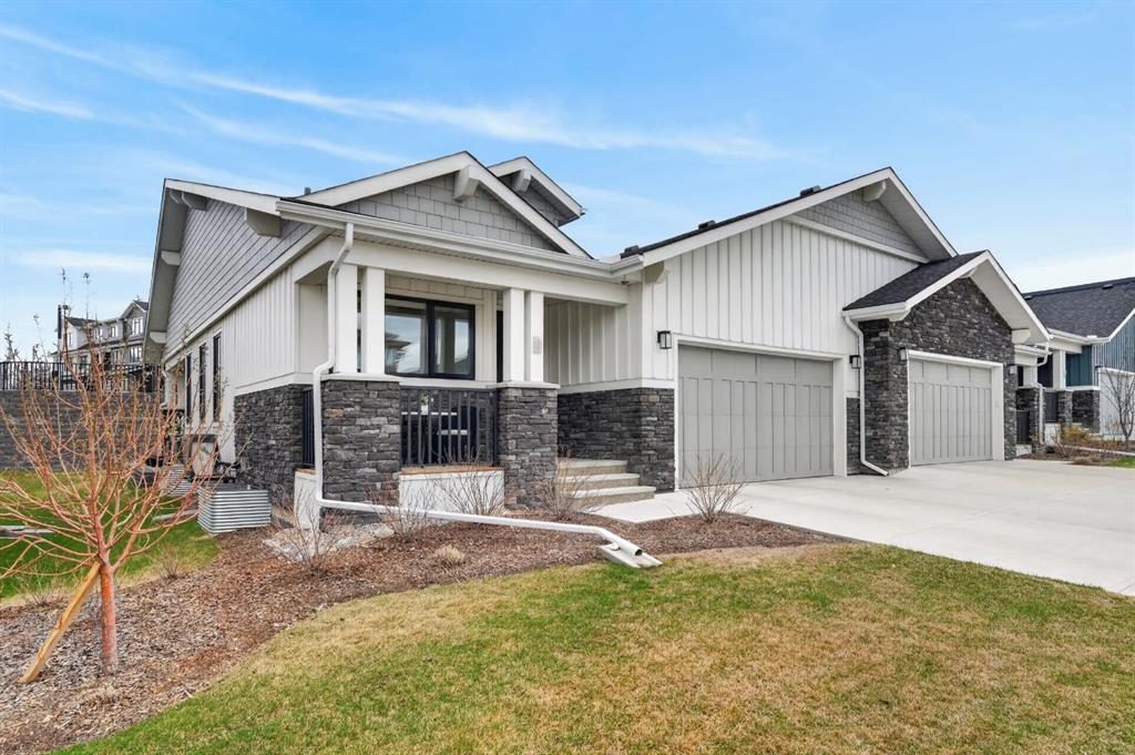 Fifth View of 46 Crestridge Bay SW, Crestmont, Calgary, Alberta, T3B 6H2