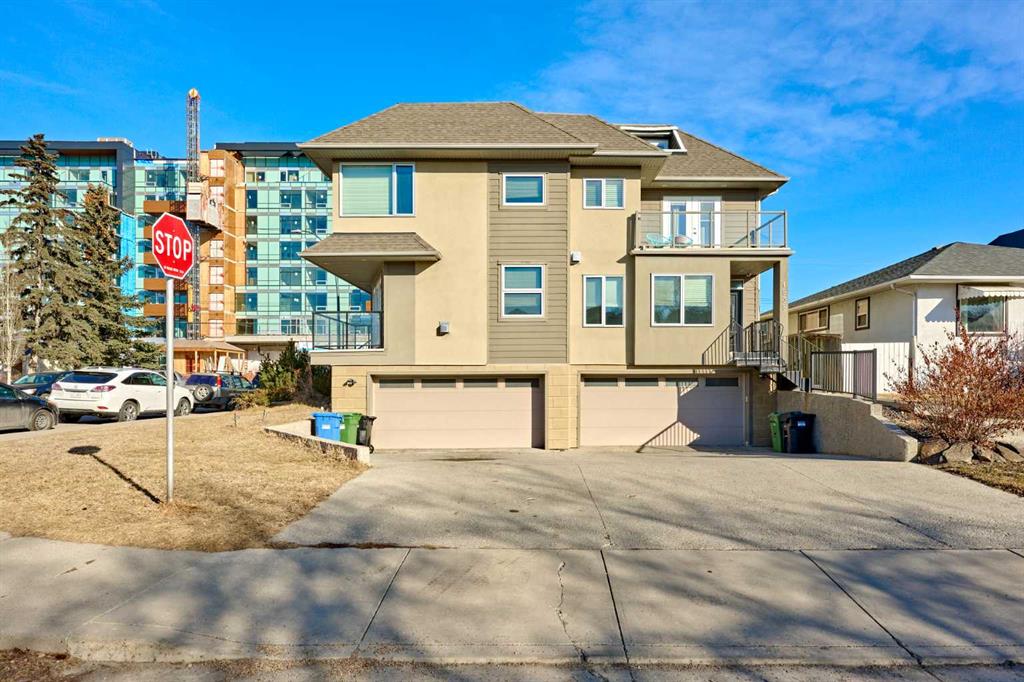 Second View of 1840 Westmount Road NW, Hillhurst, Calgary, Alberta, T2N 3M5