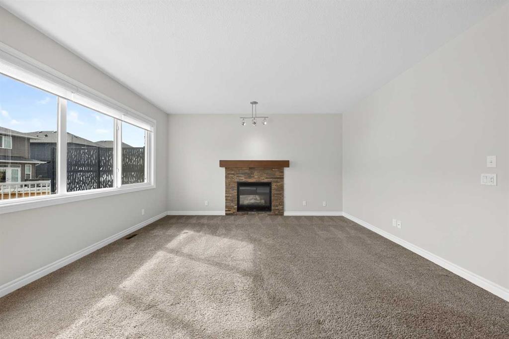 Fifth View of 38 Evansfield Terrace NW, Evanston, Calgary, Alberta, T3P 0K6