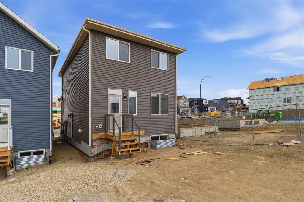 Third View of 199 Annette Landing , Glacier Ridge, Calgary, Alberta, T3R 2K2