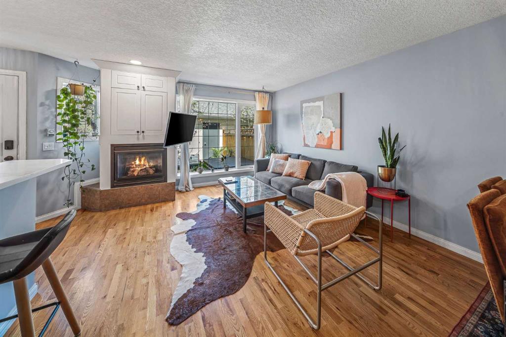 Fifth View of 2, 306 14 Avenue NE, Crescent Heights, Calgary, Alberta, T2E 1E3