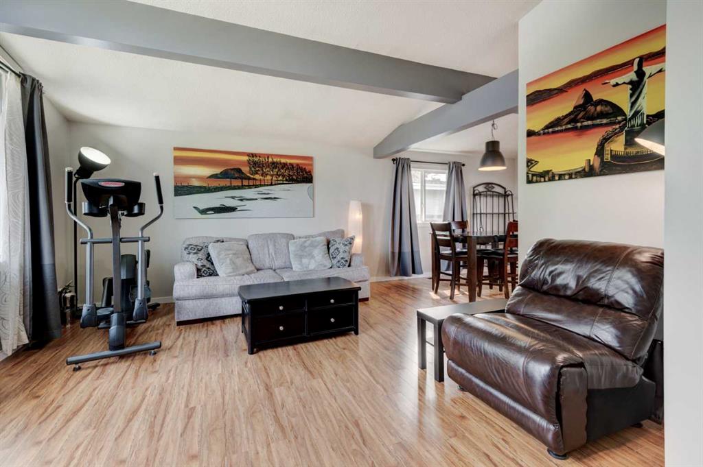 Fifth View of 331 96 Avenue SE, Acadia, Calgary, Alberta, T2J 0G5