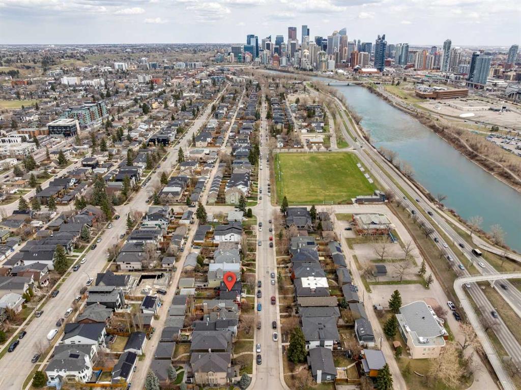 Third View of 2128 Broadview Road NW, West Hillhurst, Calgary, Alberta, T2N3H9