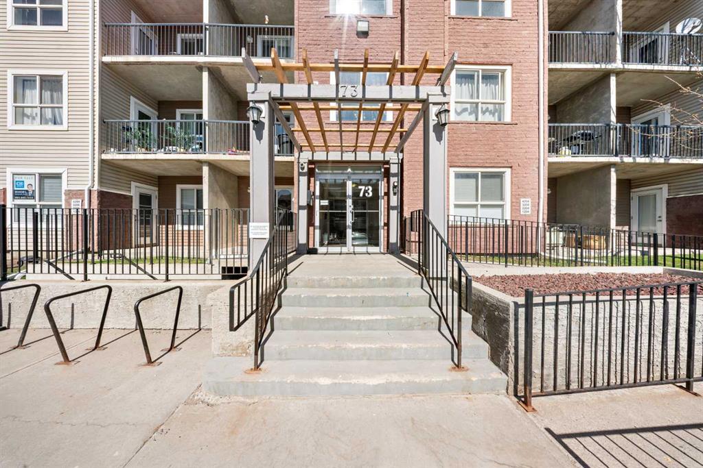 Second View of 3206, 73 Erin Woods Court SE, Erin Woods, Calgary, Alberta, T2B 3V2