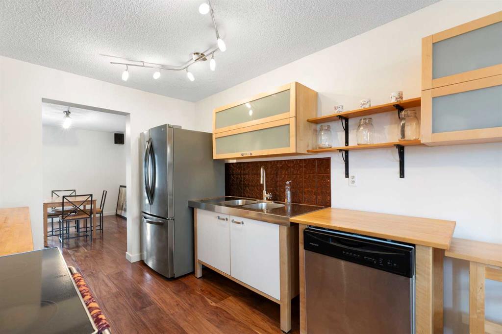 Fourth View of 84 Abingdon Crescent NE, Abbeydale, Calgary, Alberta, T2A 6S3