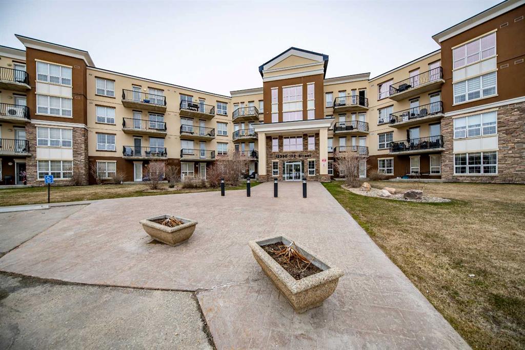 219, 12330 102 Street , A2308465, Alberta,