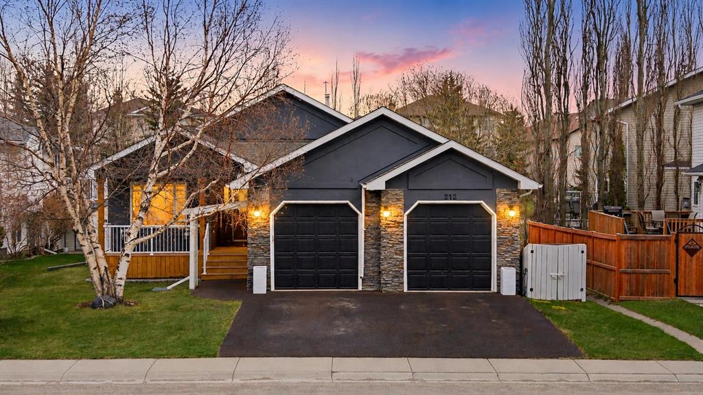 212 Cove Drive , A2308468, Alberta,