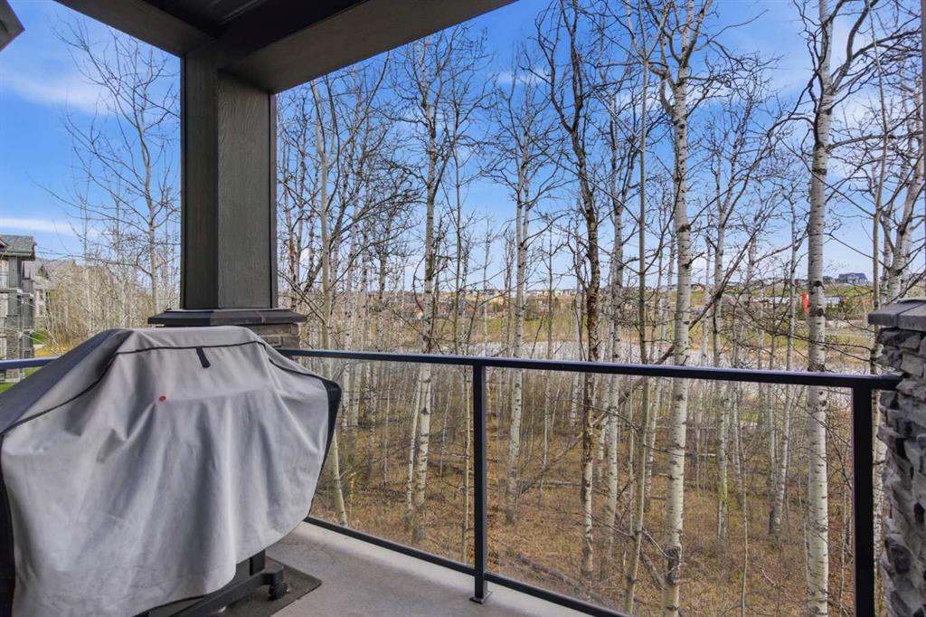 228, 35 Aspenmont Heights SW, A2308519, Alberta,