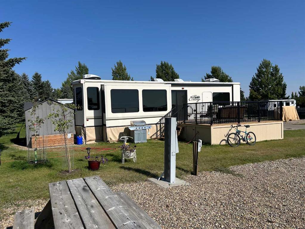 Fourth View of 18 King Fisher Lane , Lake McGregor Country Estates, Rural Vulcan County, Alberta, T0L 2B0