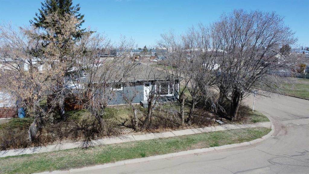 502 1 Avenue W, A2308620, Alberta,