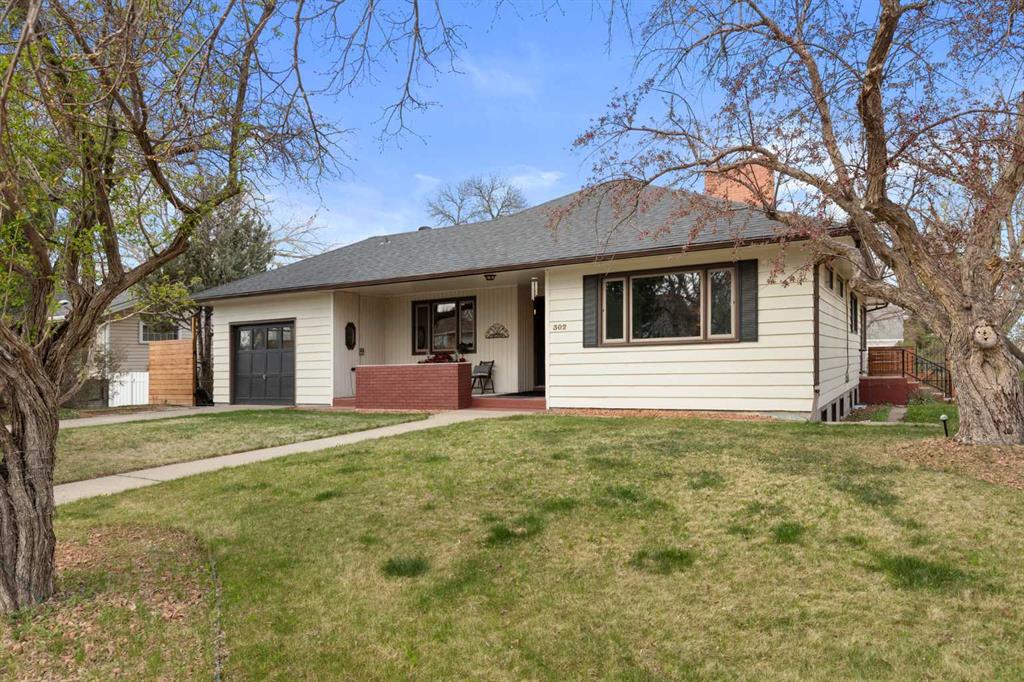 302 Prospect Drive SW, A2308623, Alberta,