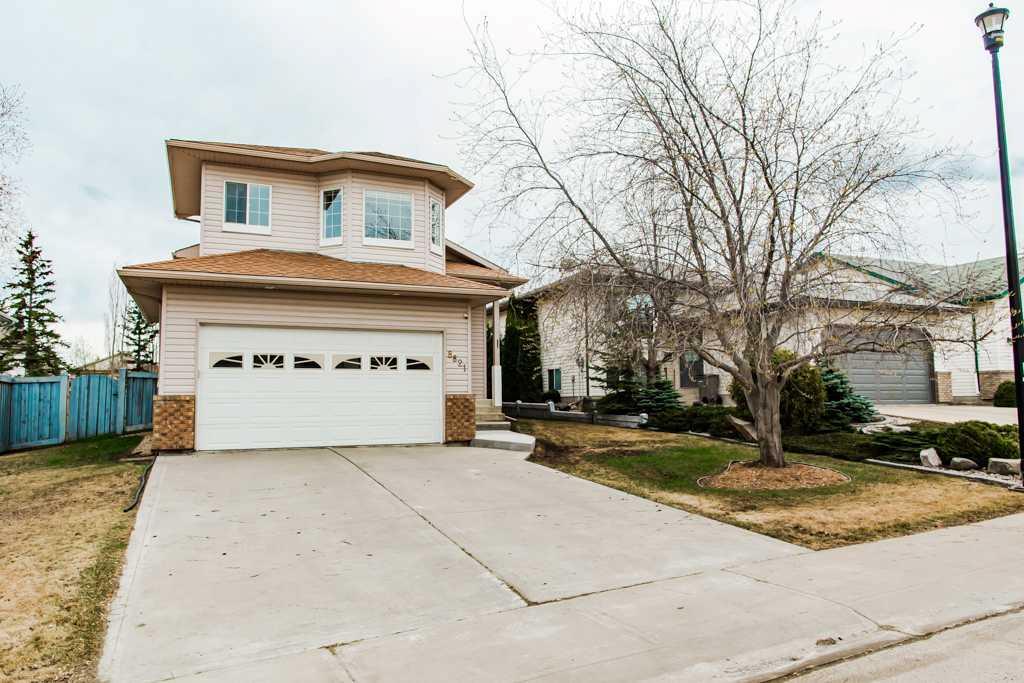 Third View of 8821 120 Avenue , Crystal Lake Estates, Grande Prairie, Alberta, T8X 1M7