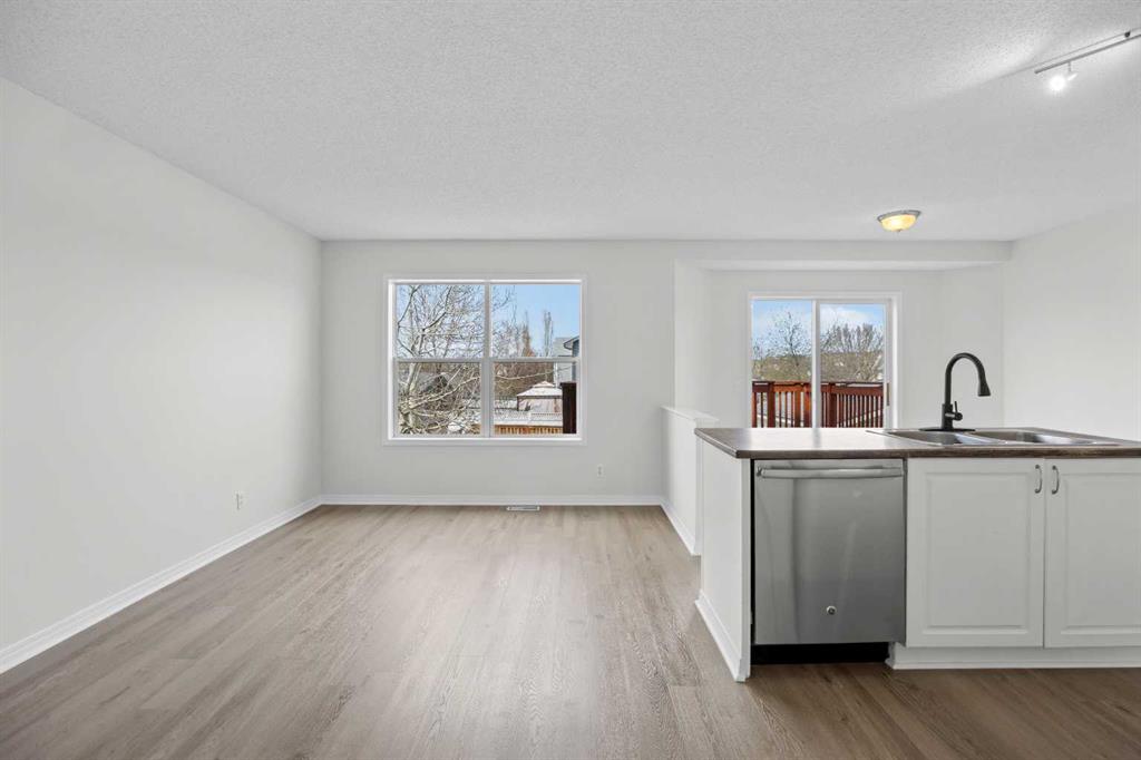 Fifth View of 289 Hidden Spring Green NW, Hidden Valley, Calgary, Alberta, T3A 5N2