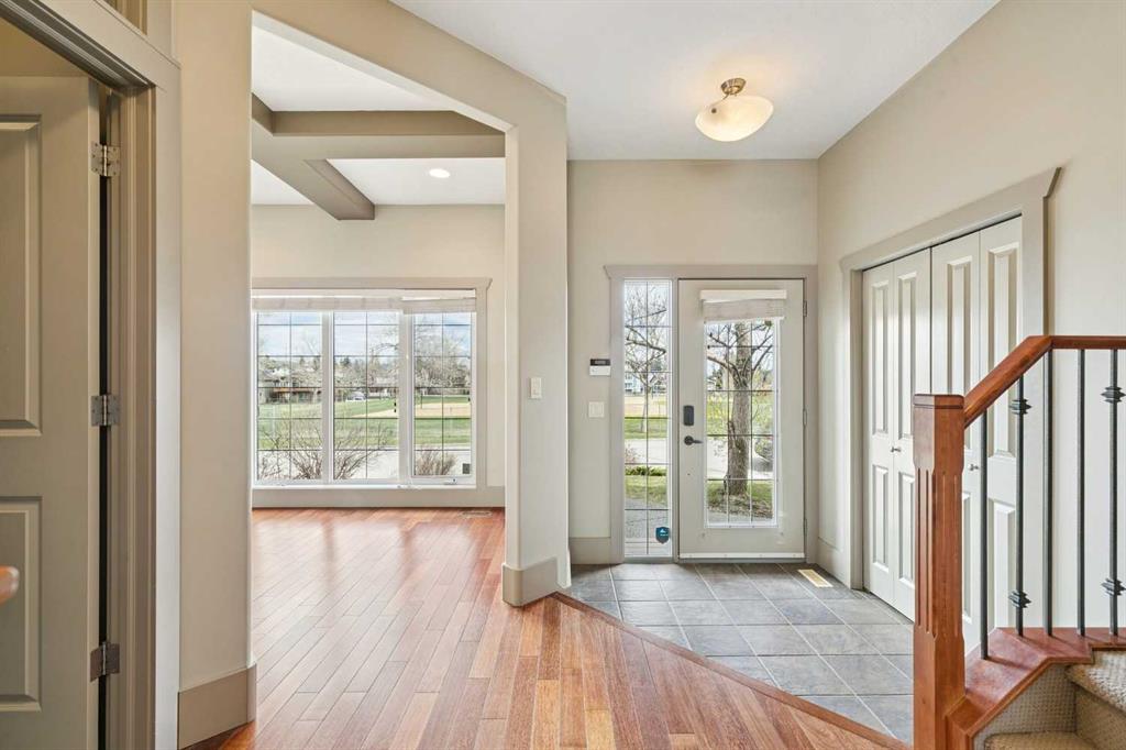 Fifth View of 229 29 Avenue NE, Tuxedo Park, Calgary, Alberta, T2E2C2