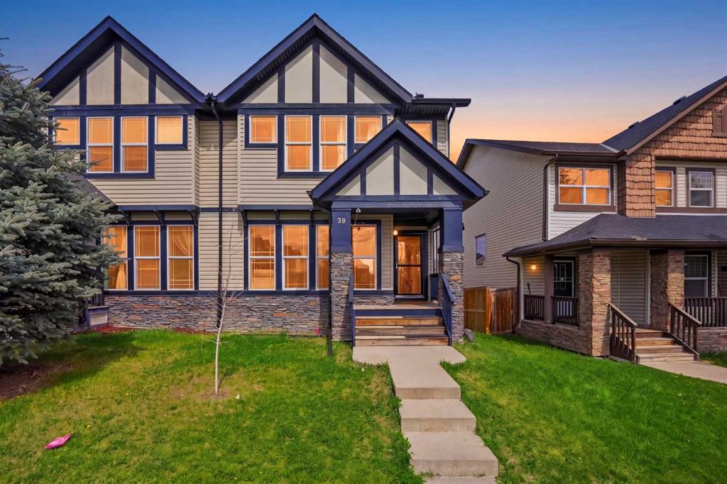 MLS® listing #110792629 for sale located at 39 Panora Square NW