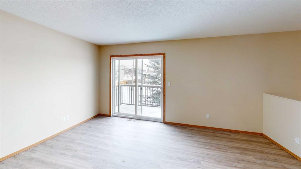 Fourth View of B, 9911 109 Avenue , VLA Montrose, Grande Prairie, Alberta, T8V1R7