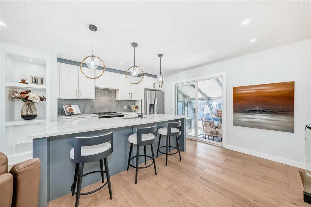 Fifth View of 9215 Allison Drive SE, Acadia, Calgary, Alberta, T2J 1B3