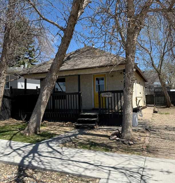 Second View of 325 4 Street SE, NONE, Redcliff, Alberta, T0J 2P0